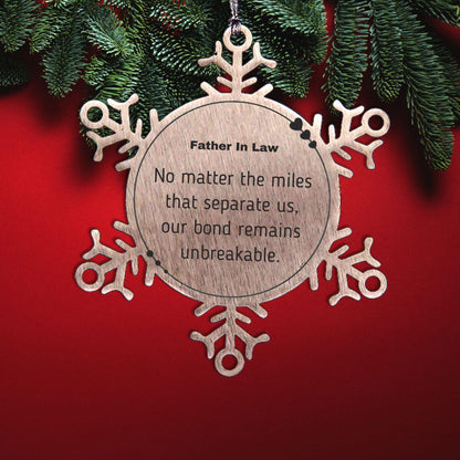 Father In Law Long Distance Relationship Gifts, No matter the miles that separate us, Cute Love Snowflake Ornament For Father In Law, Birthday Christmas Unique Gifts For Father In Law - Mallard Moon Gift Shop