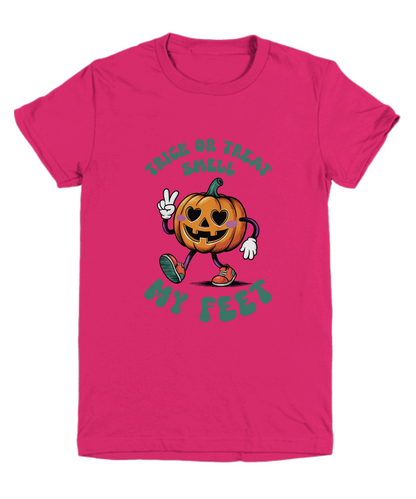 Child Halloween Trick or Treat Smell My Feet Pumpkin Tee Shirt