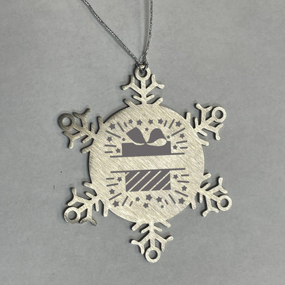 Personalized Family Name Present Laser Engraved Stainless Steel Snowflake Tree Ornament