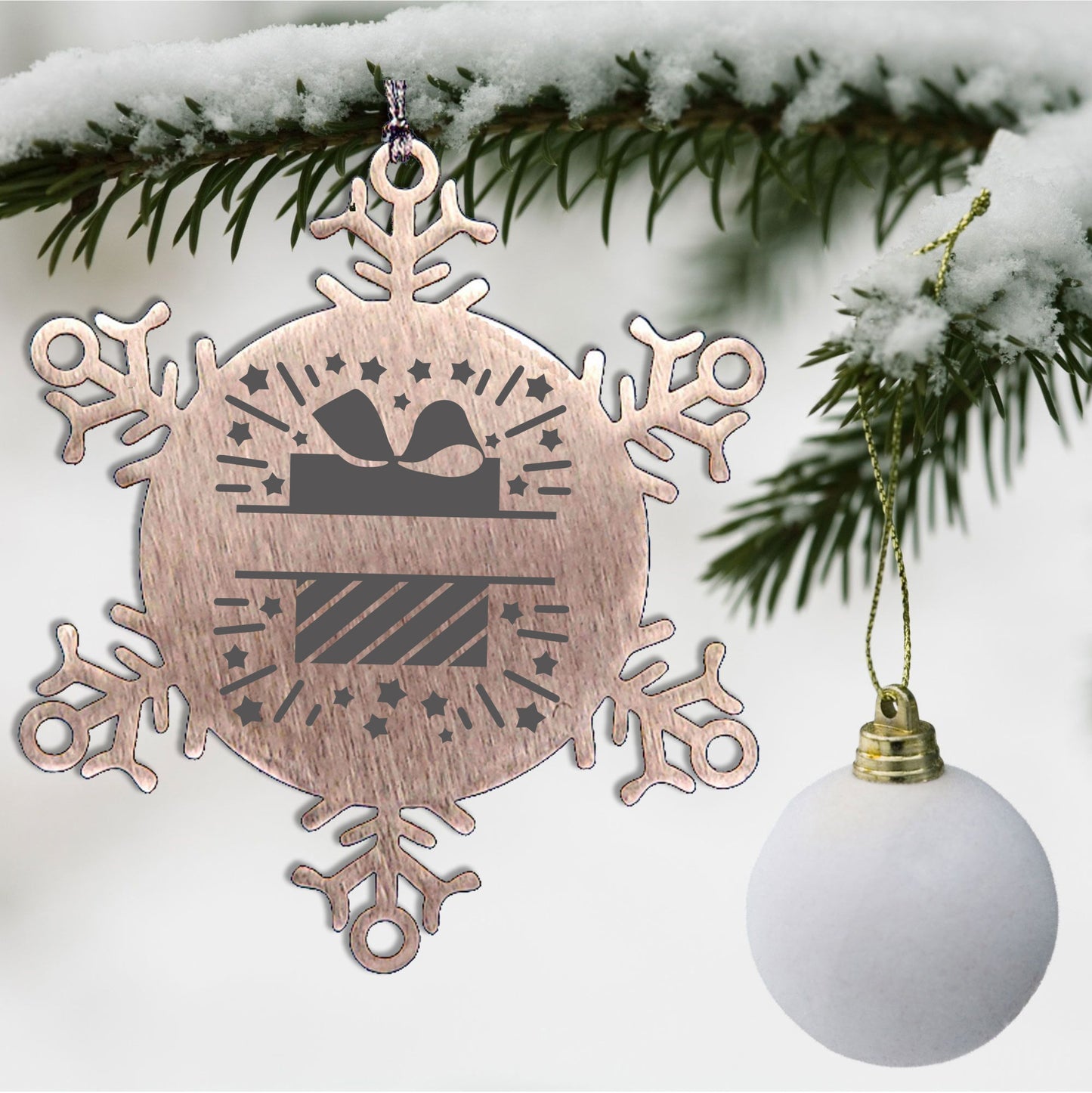 Personalized Family Name Present Laser Engraved Stainless Steel Snowflake Tree Ornament