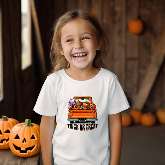 Halloween Trick or Treat Truck of Pumpkins  Youth Tee Shirt